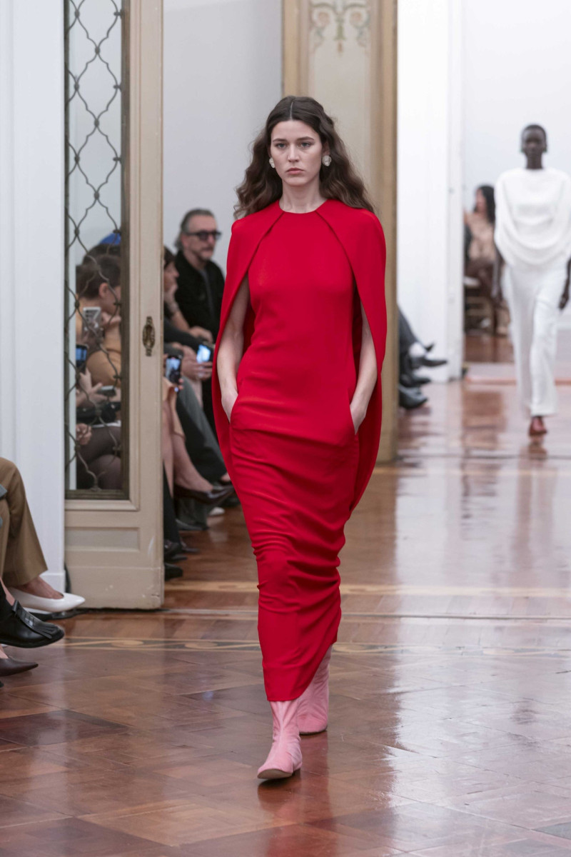 Alberta Ferretti fashion show for Autumn/Winter 2025