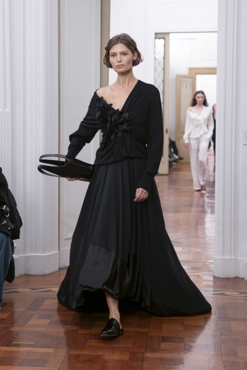 Alberta Ferretti fashion show for Autumn/Winter 2025