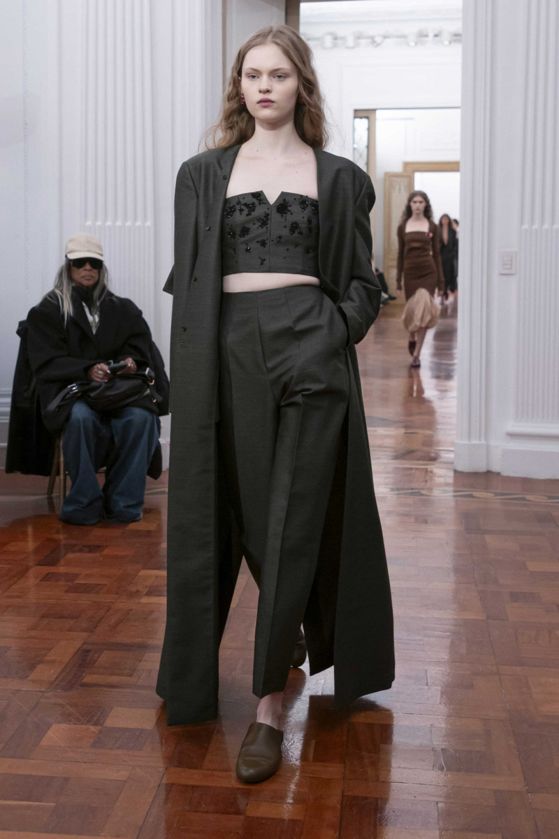 Alberta Ferretti fashion show for Autumn/Winter 2025