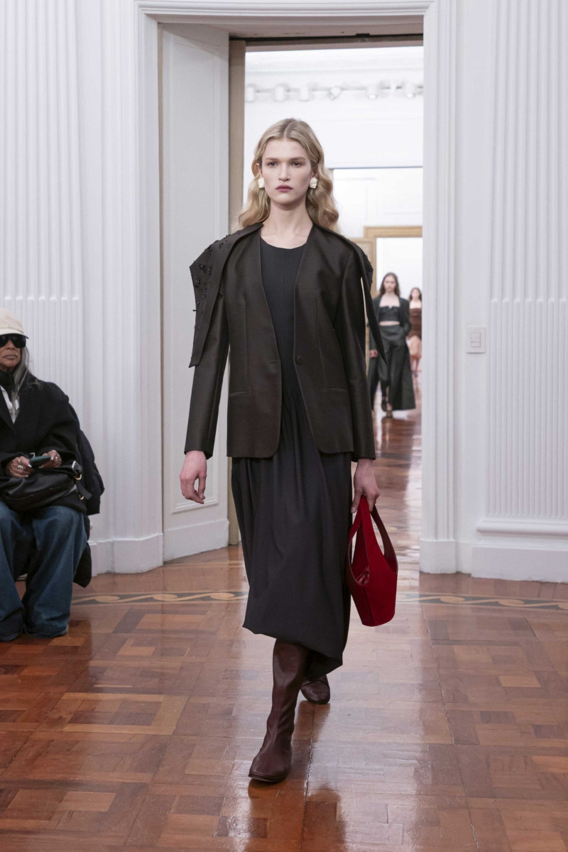 Alberta Ferretti fashion show for Autumn/Winter 2025