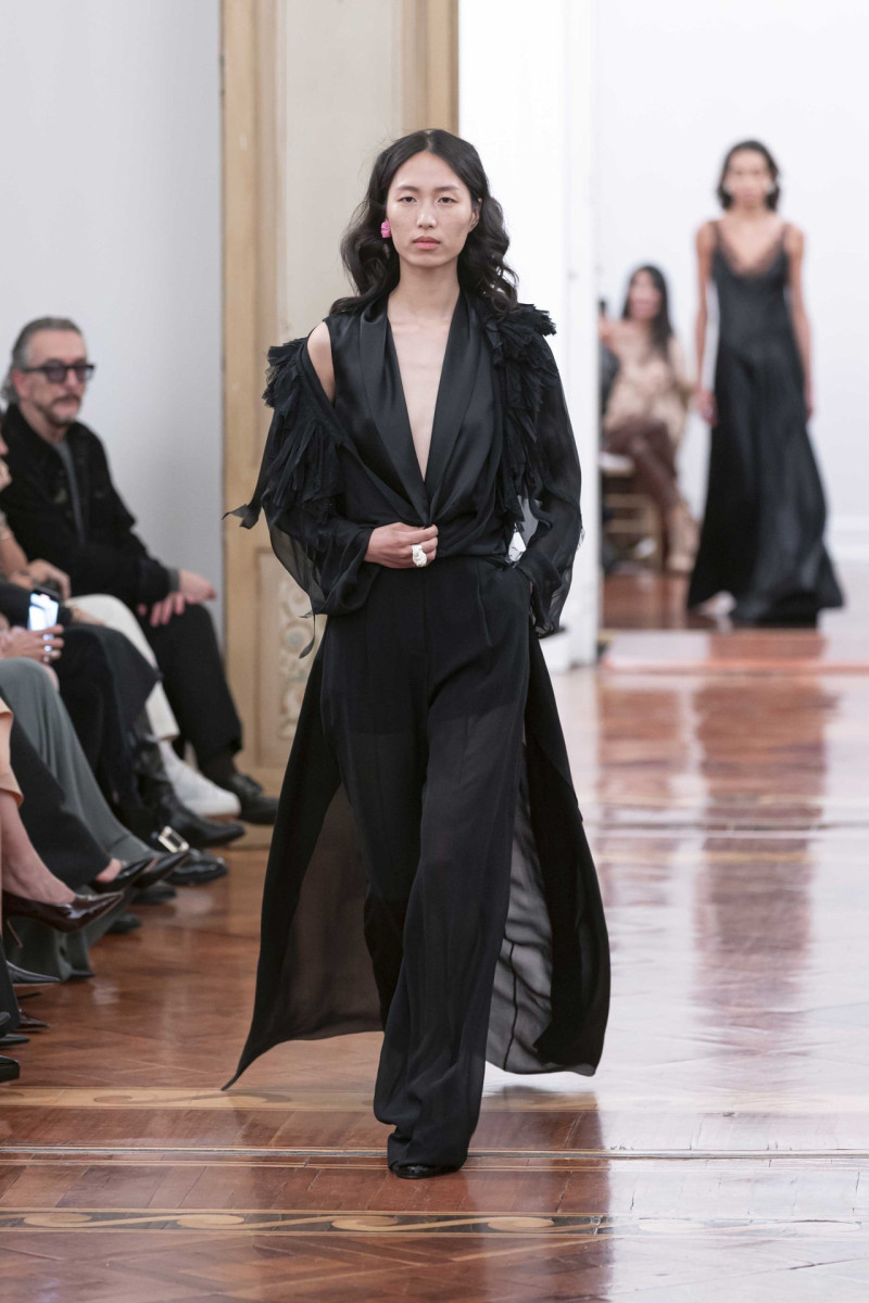 Alberta Ferretti fashion show for Autumn/Winter 2025