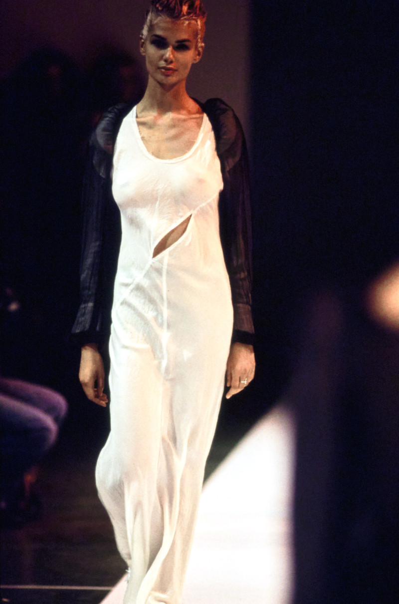 Comme Des Garcons fashion show for Spring/Summer 1994