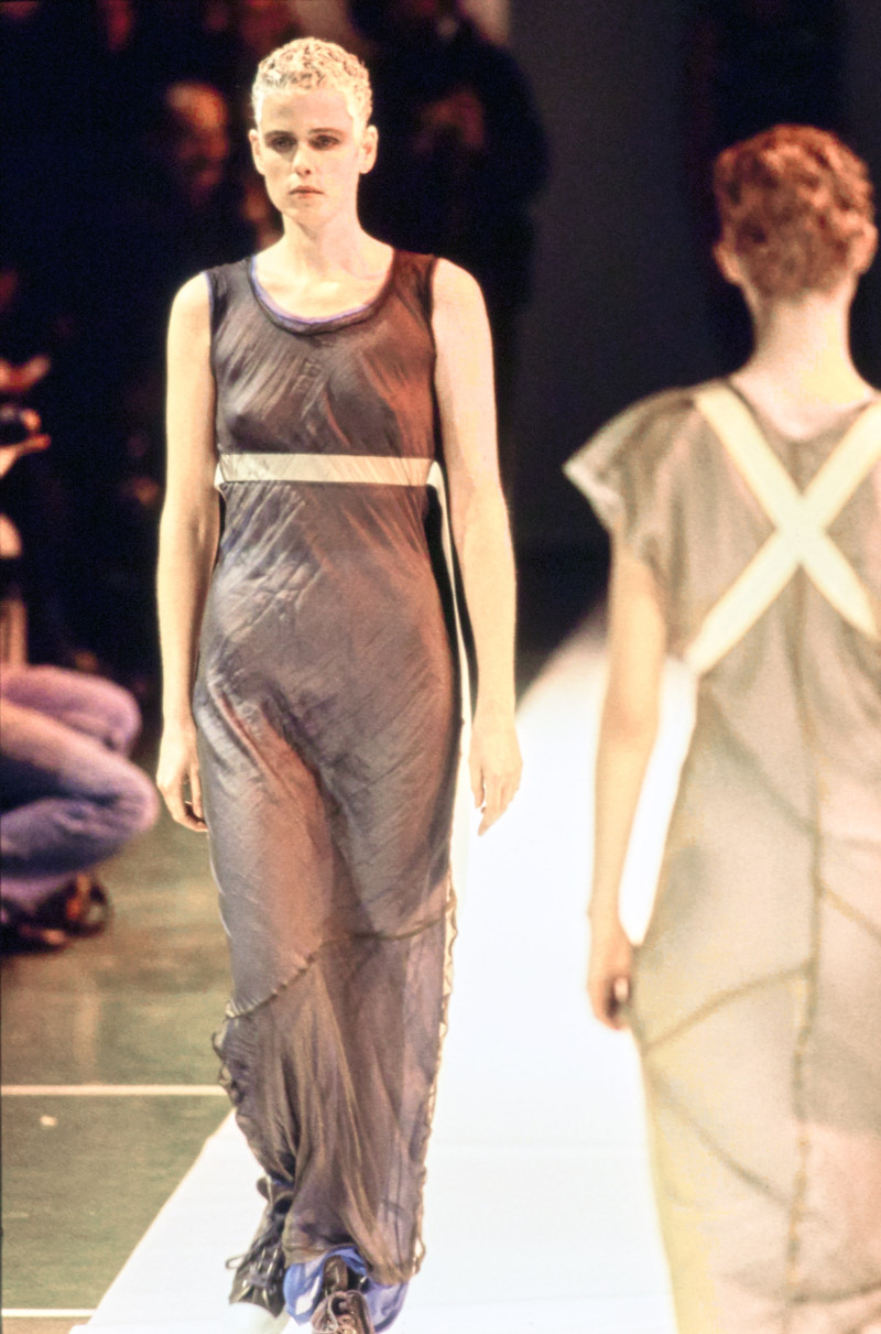 Comme Des Garcons fashion show for Spring/Summer 1994