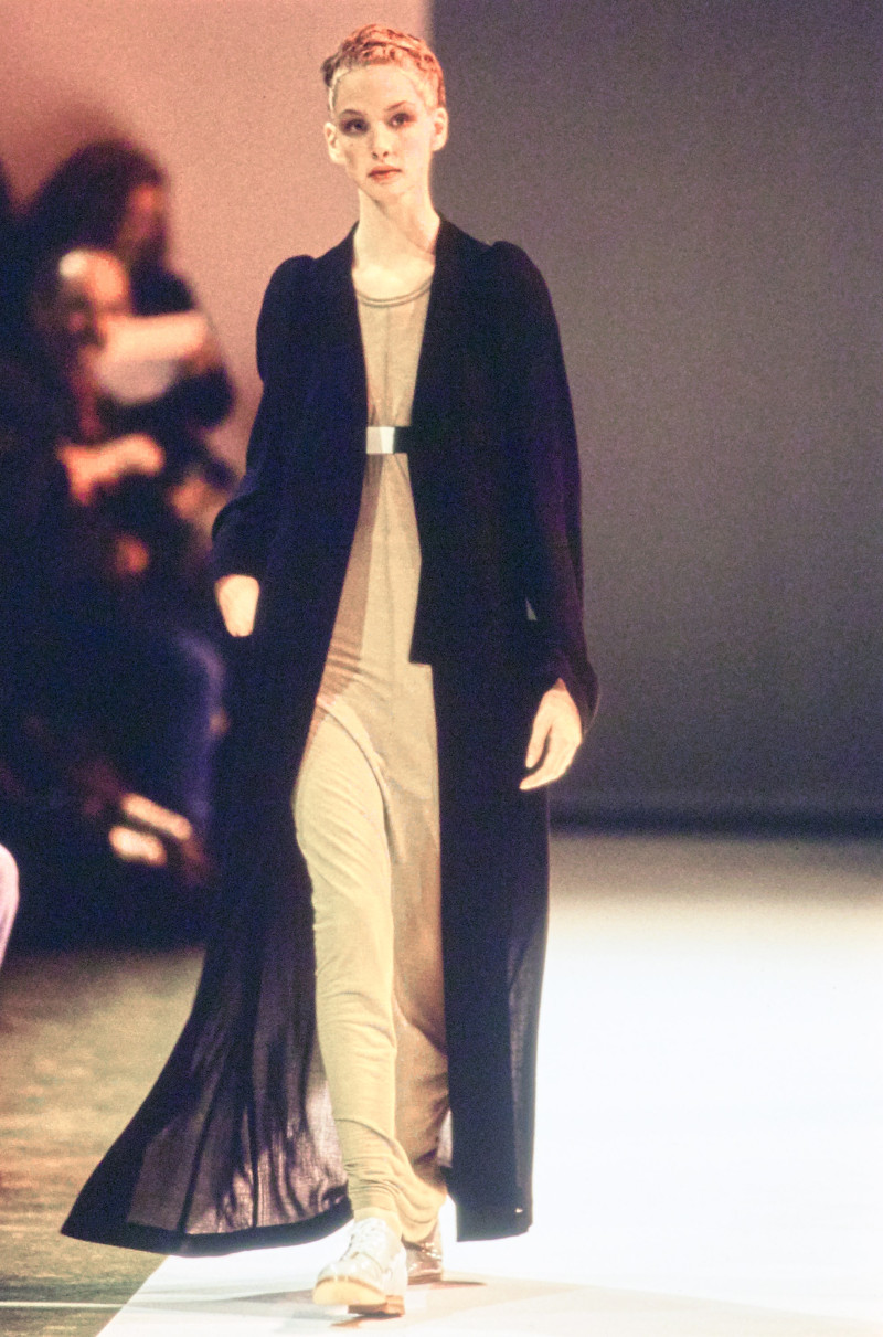 Comme Des Garcons fashion show for Spring/Summer 1994