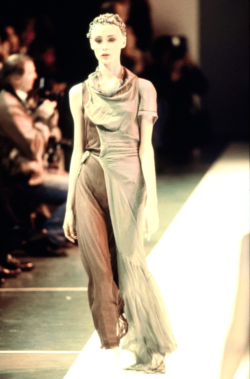Comme Des Garcons fashion show for Spring/Summer 1994