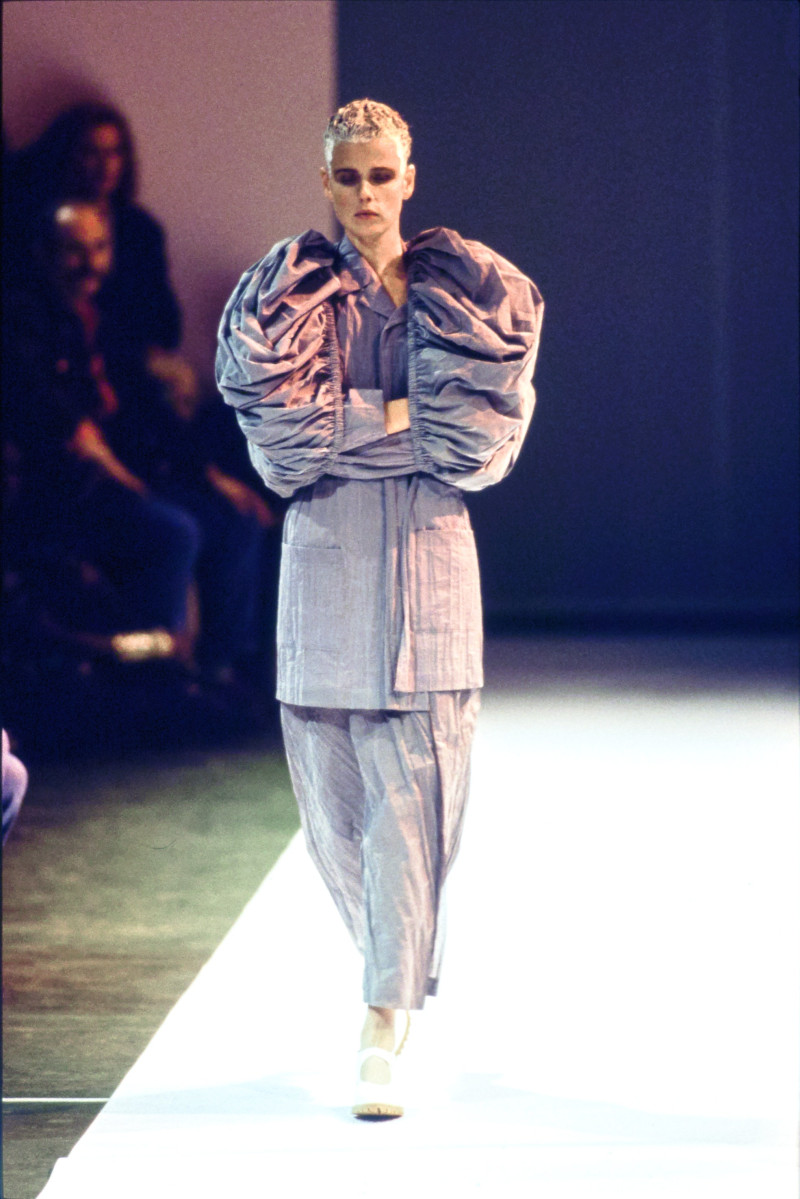 Comme Des Garcons fashion show for Spring/Summer 1994