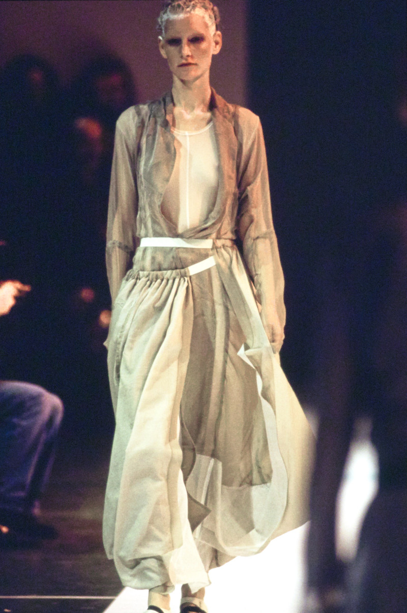 Comme Des Garcons fashion show for Spring/Summer 1994