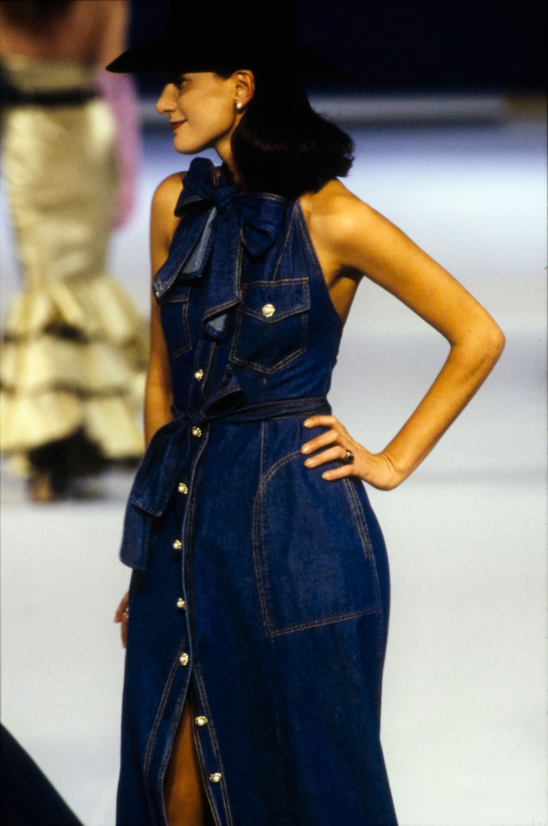 Moschino fashion show for Spring/Summer 1994