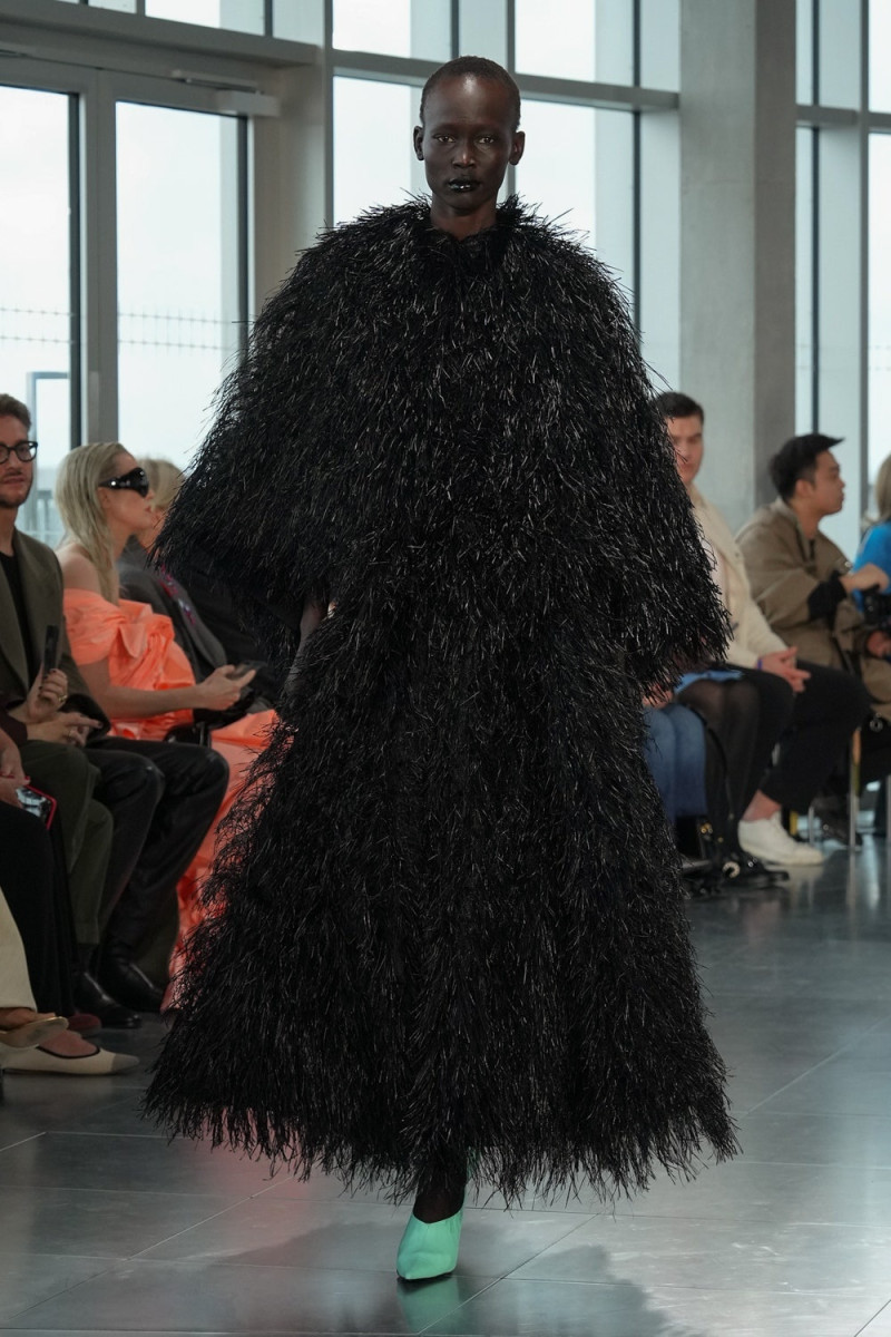 Roksanda Ilincic fashion show for Autumn/Winter 2025