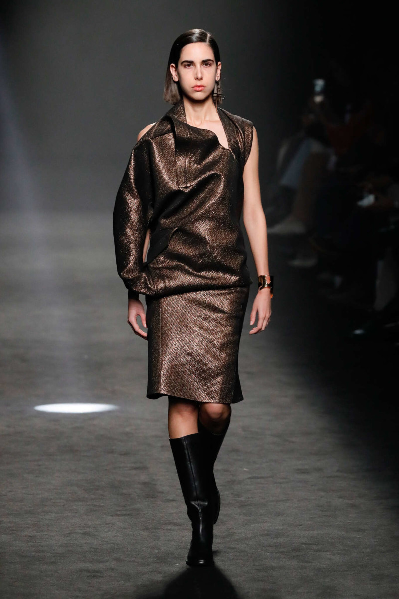 Angel Schlesser fashion show for Autumn/Winter 2025