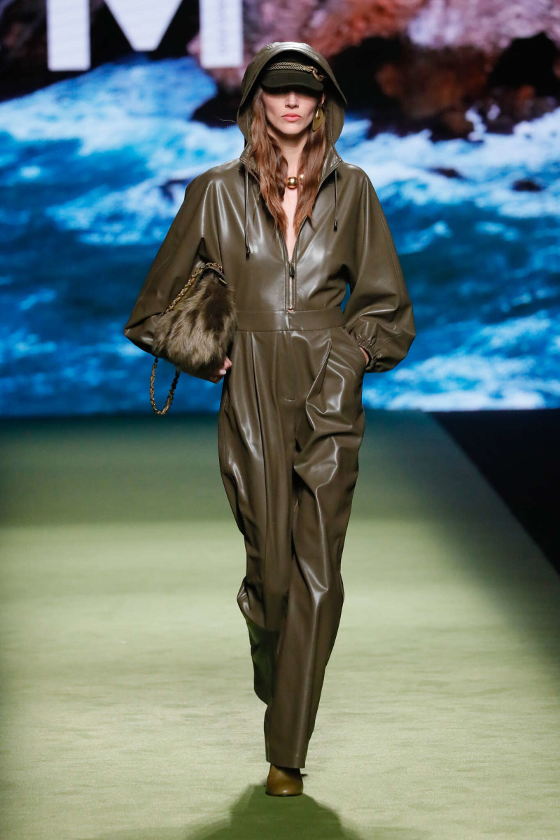 Lola Casademunt fashion show for Autumn/Winter 2025