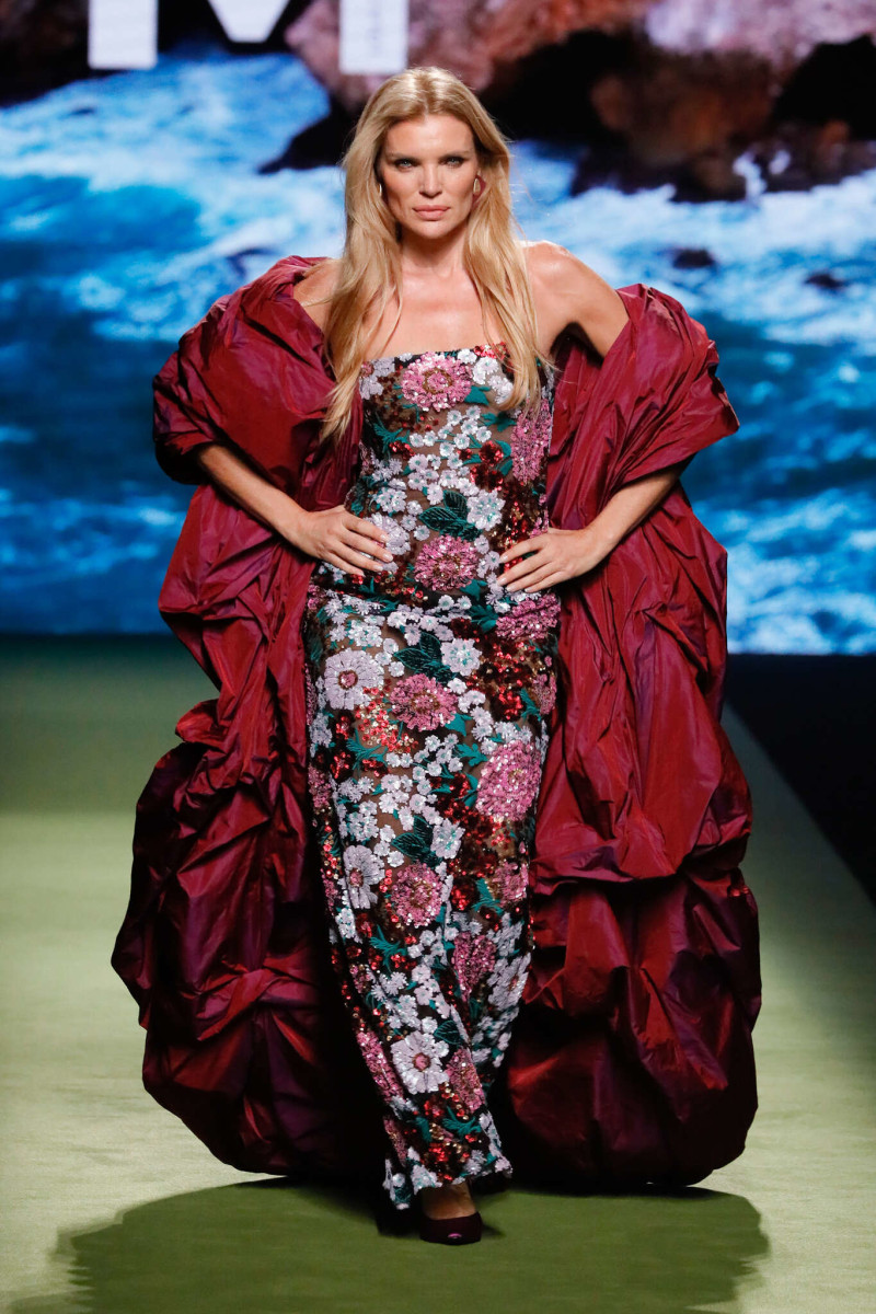 Lola Casademunt fashion show for Autumn/Winter 2025