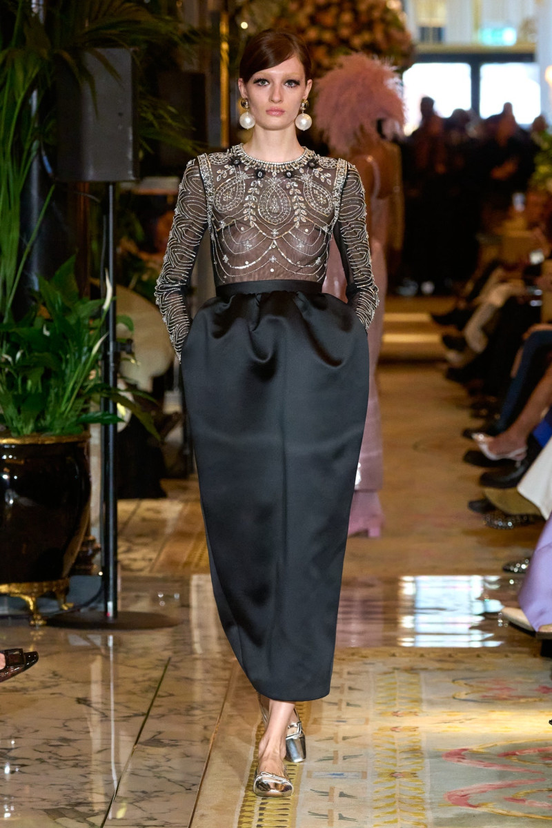 Huishan Zhang fashion show for Autumn/Winter 2025