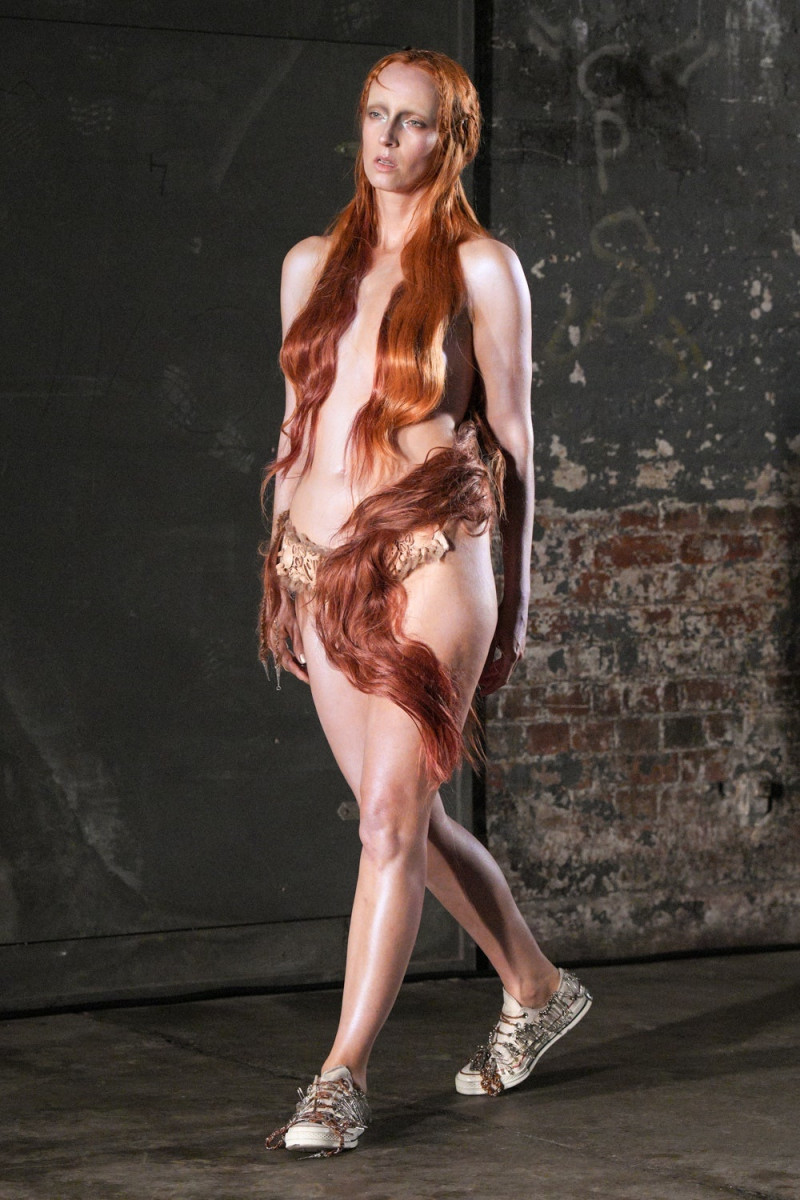 Dilara Findikoglu fashion show for Autumn/Winter 2025