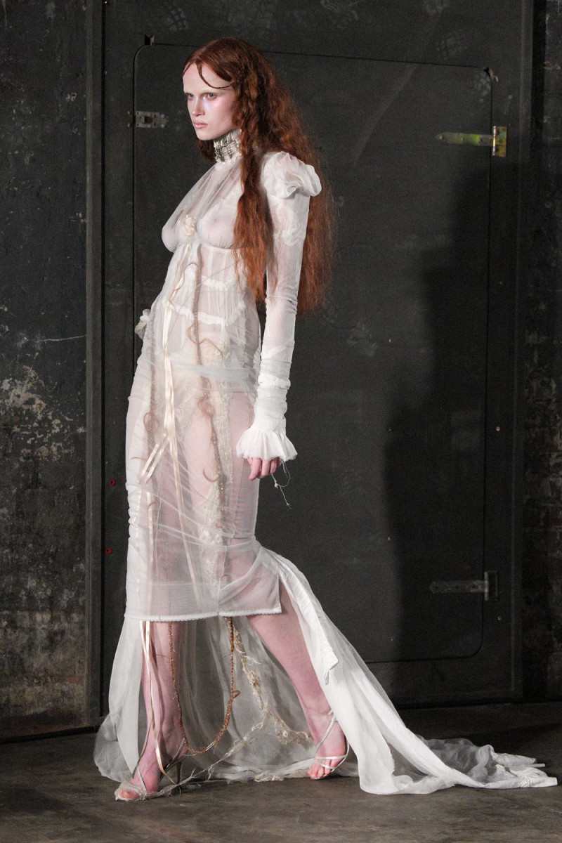 Dilara Findikoglu fashion show for Autumn/Winter 2025