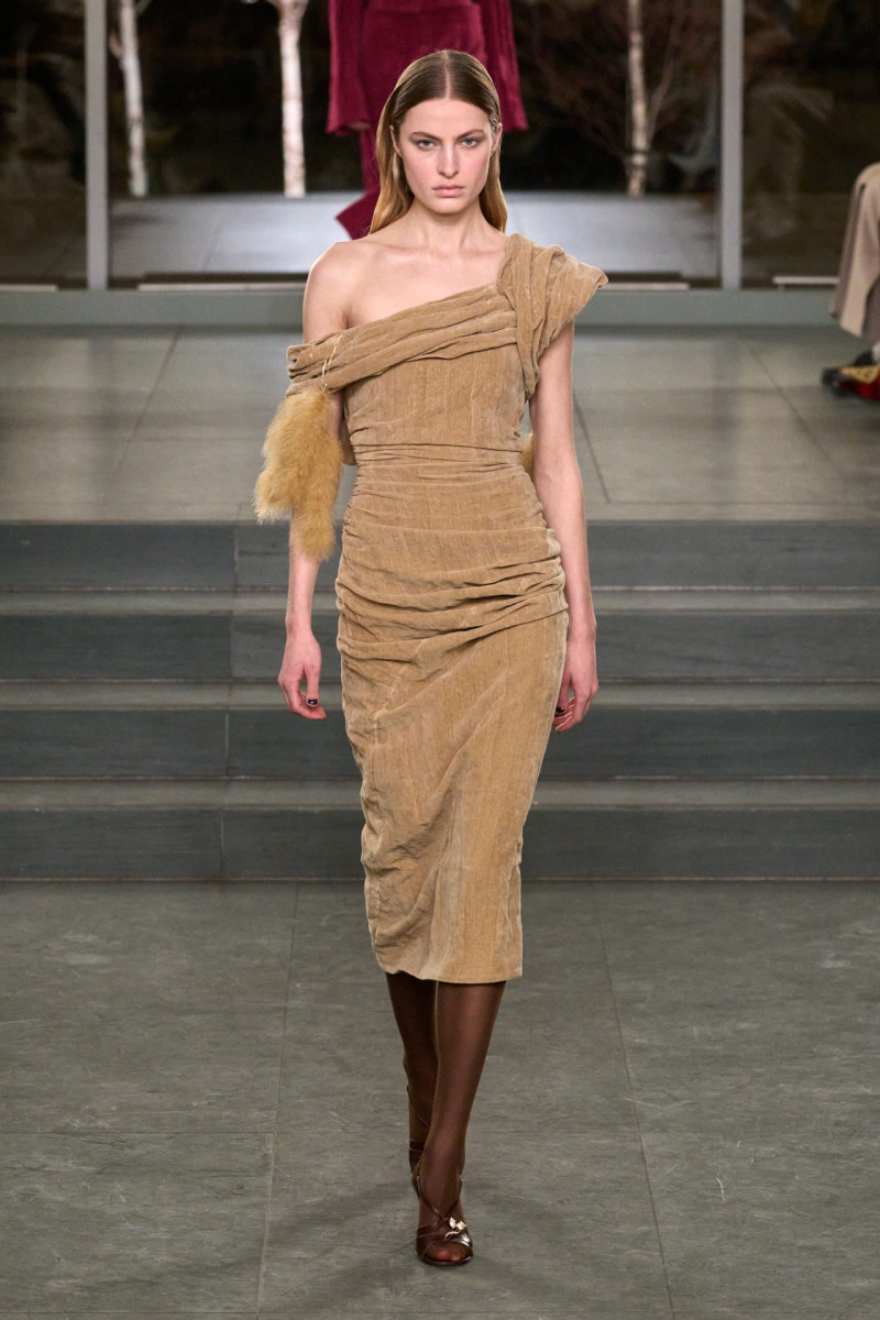 Tory Burch fashion show for Autumn/Winter 2025