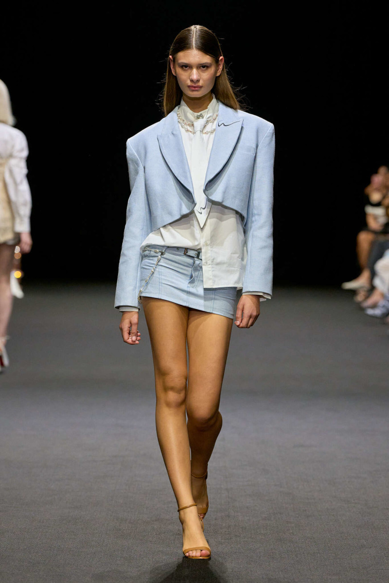 Weinsanto fashion show for Autumn/Winter 2025