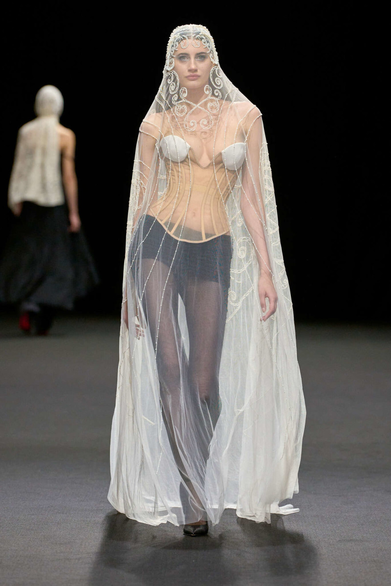 Weinsanto fashion show for Autumn/Winter 2025