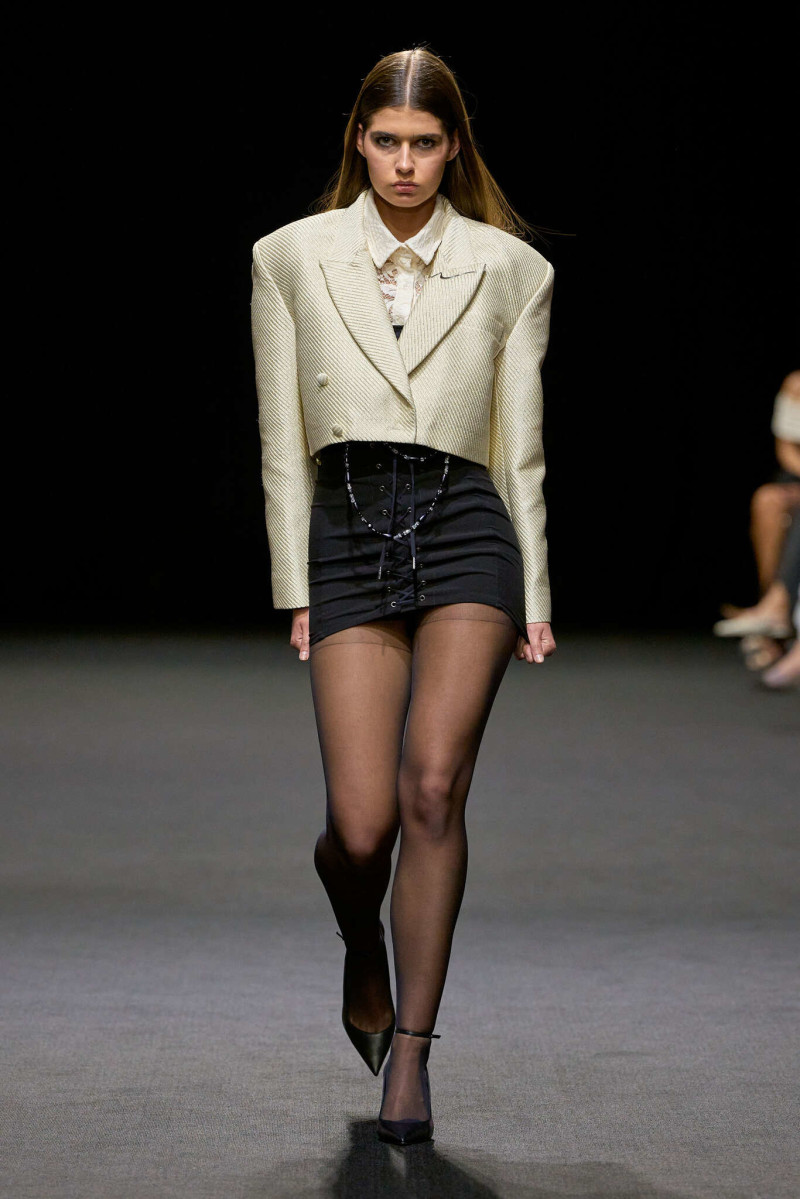 Weinsanto fashion show for Autumn/Winter 2025
