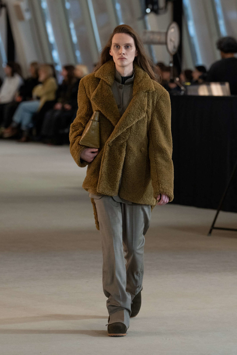 William Fan fashion show for Autumn/Winter 2025