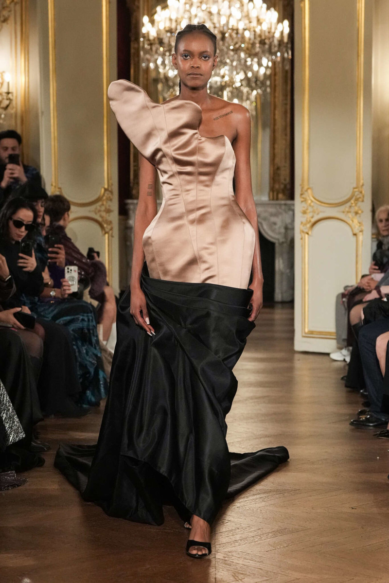 Lena Erziak fashion show for Spring/Summer 2025