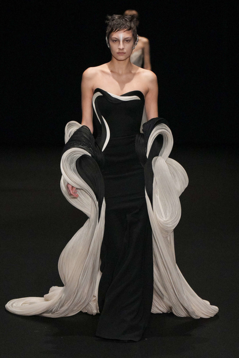 Gaurav Gupta fashion show for Spring/Summer 2025