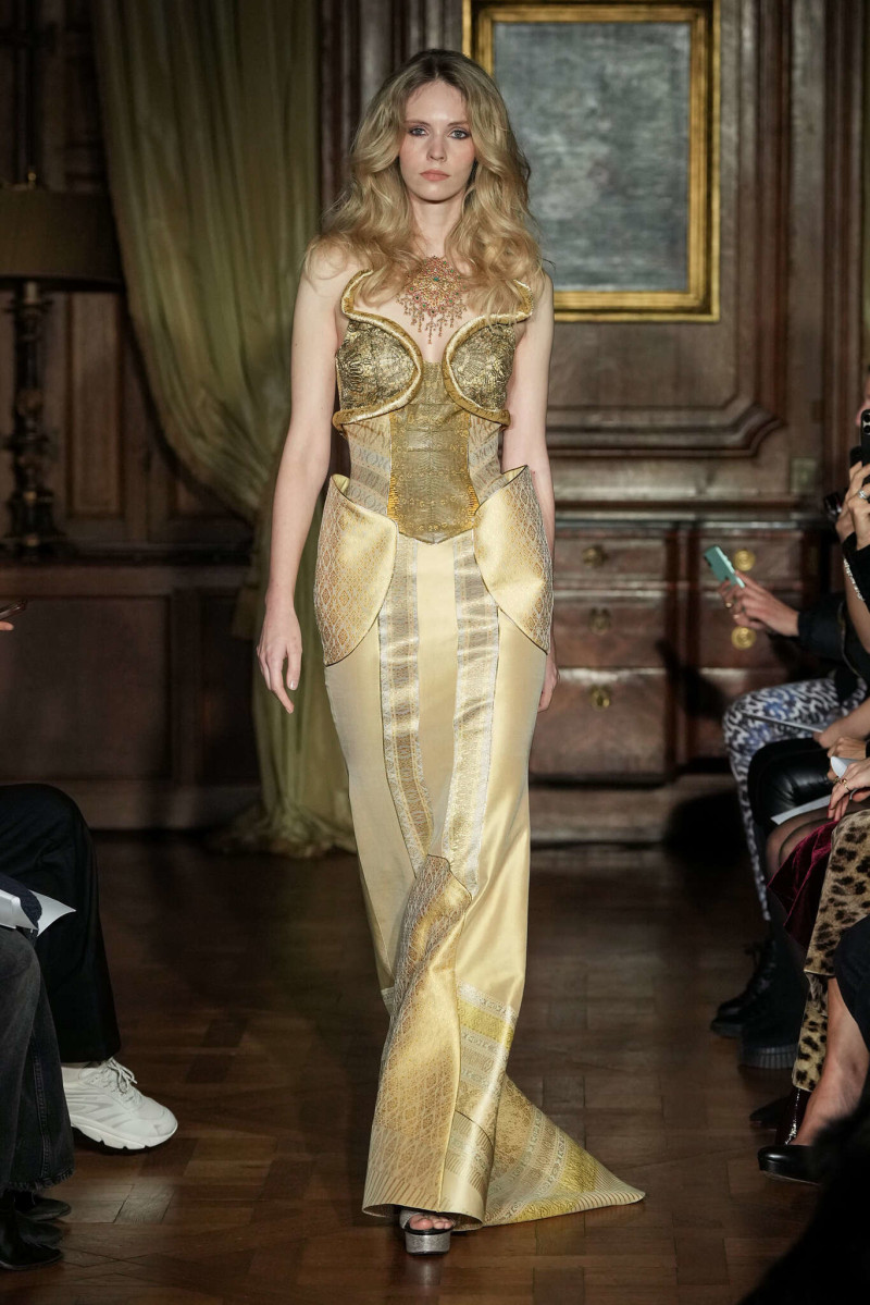 Ronald van der Kemp fashion show for Spring/Summer 2025