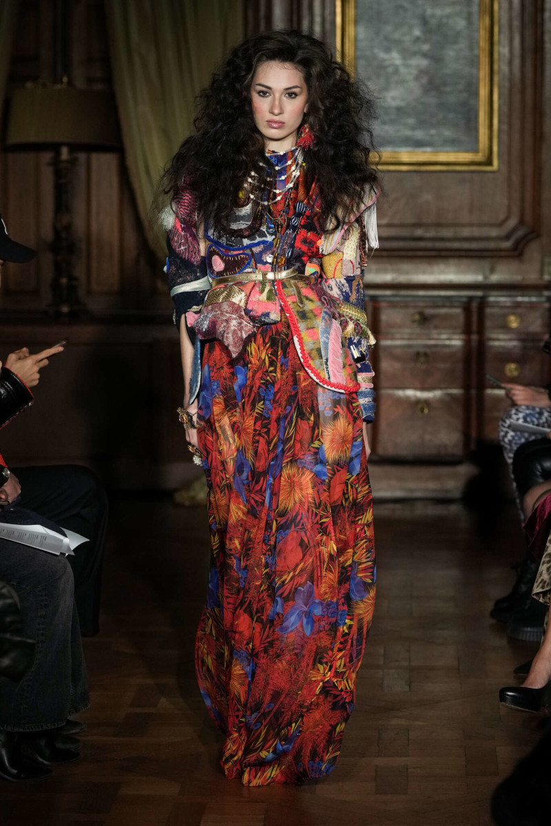 Ronald van der Kemp fashion show for Spring/Summer 2025