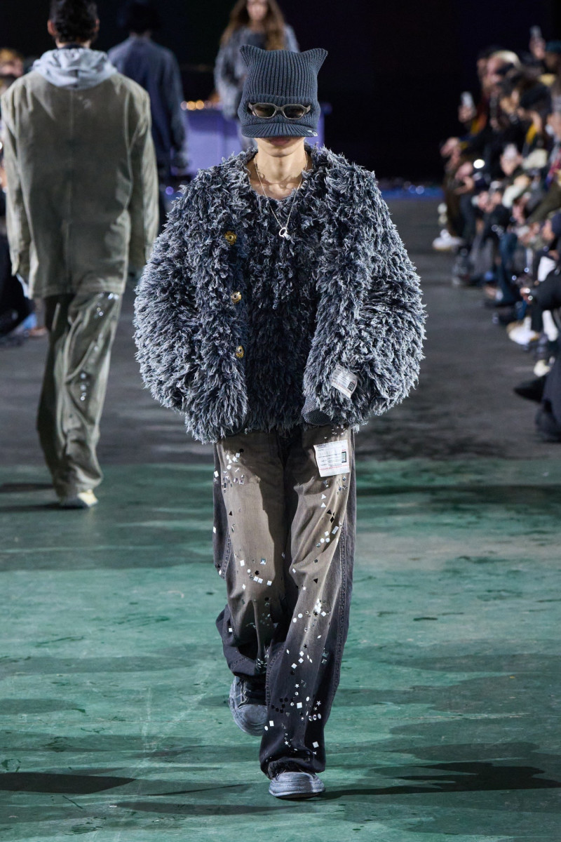Mihara Yasuhiro fashion show for Autumn/Winter 2025