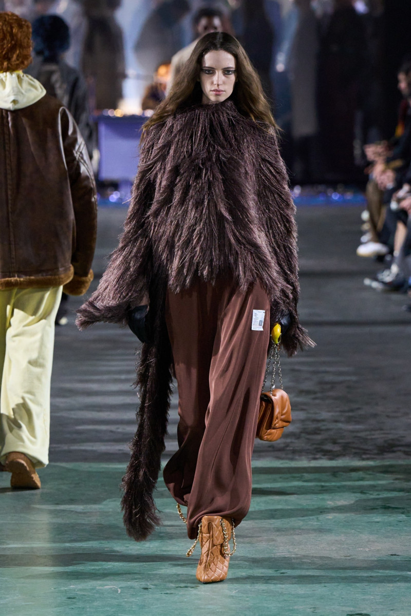 Mihara Yasuhiro fashion show for Autumn/Winter 2025