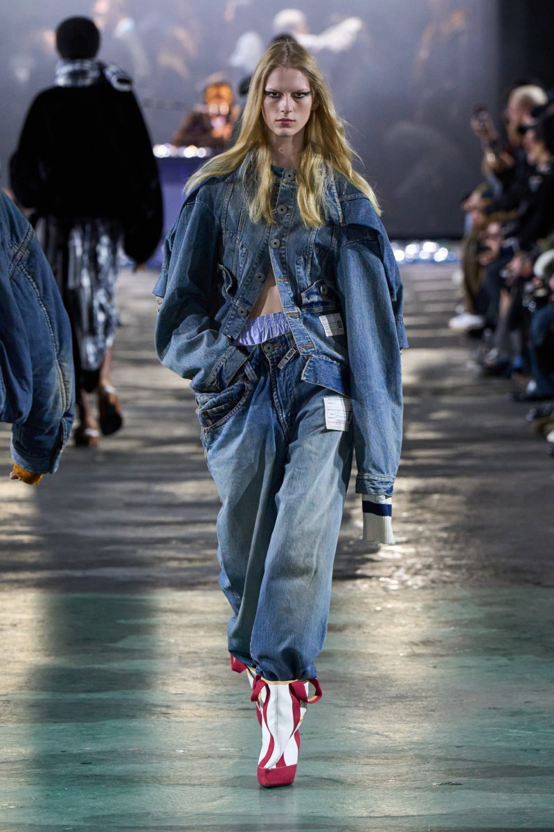 Mihara Yasuhiro fashion show for Autumn/Winter 2025