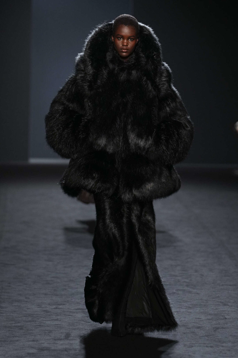Juun J fashion show for Autumn/Winter 2025
