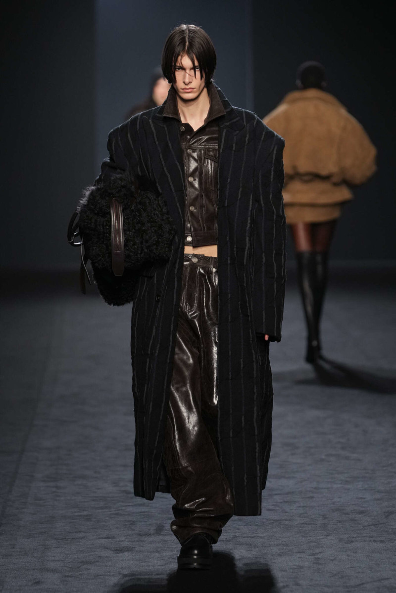 Juun J fashion show for Autumn/Winter 2025