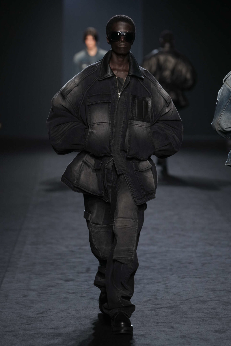 Juun J fashion show for Autumn/Winter 2025