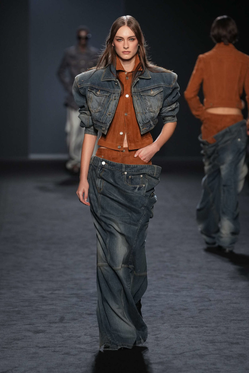 Juun J fashion show for Autumn/Winter 2025
