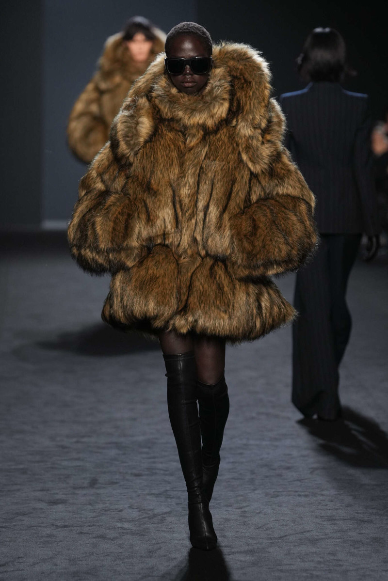 Juun J fashion show for Autumn/Winter 2025