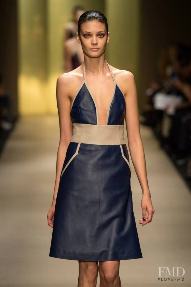Diana Moldovan featured in  the Guy Laroche fashion show for Spring/Summer 2015