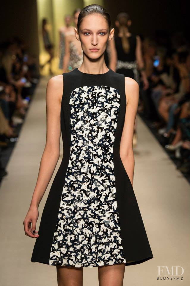 Franzi Mueller featured in  the Guy Laroche fashion show for Spring/Summer 2015