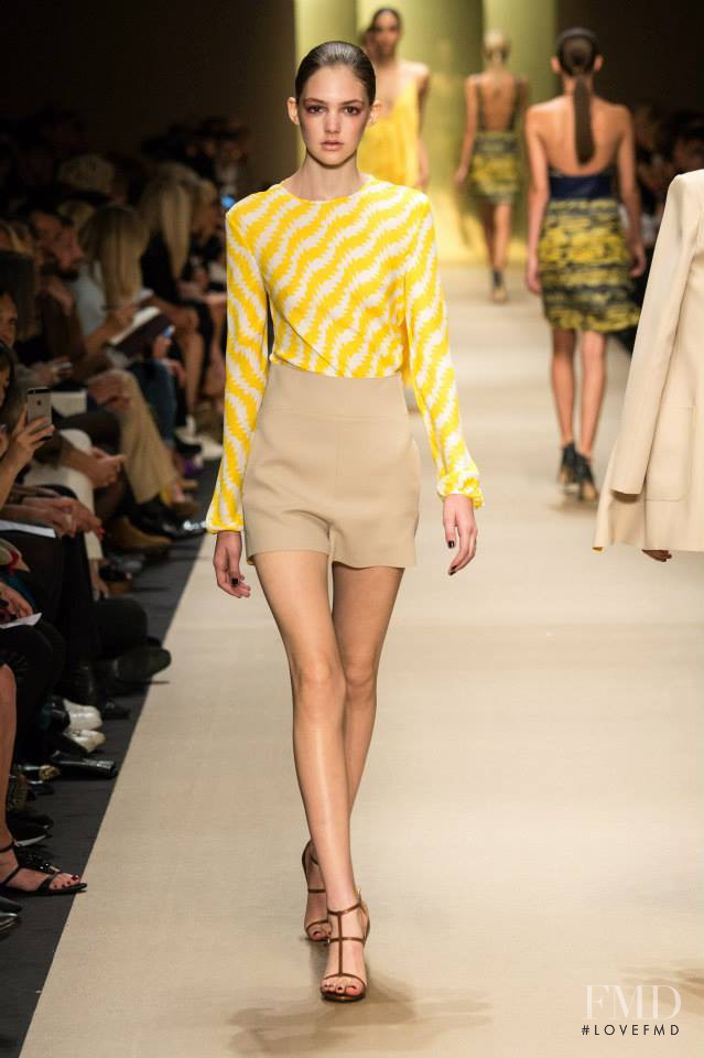 Madison Whittaker featured in  the Guy Laroche fashion show for Spring/Summer 2015