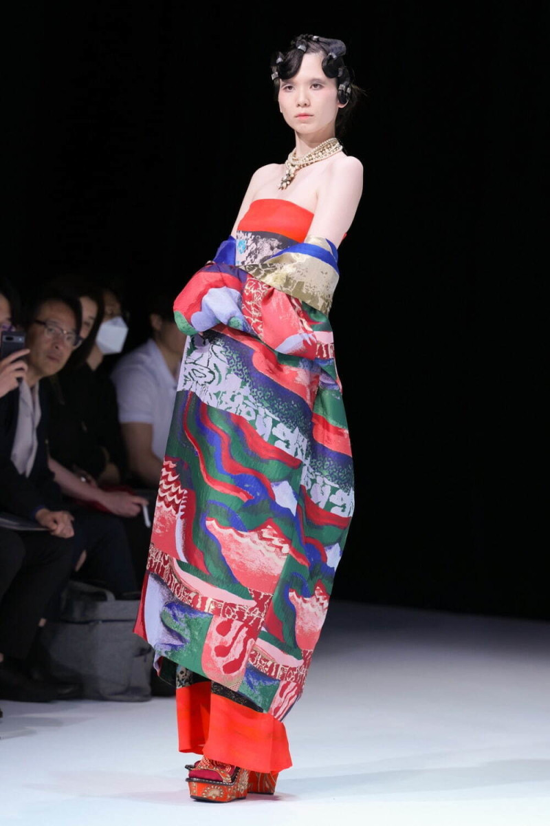 Hiroko Koshino fashion show for Autumn/Winter 2024