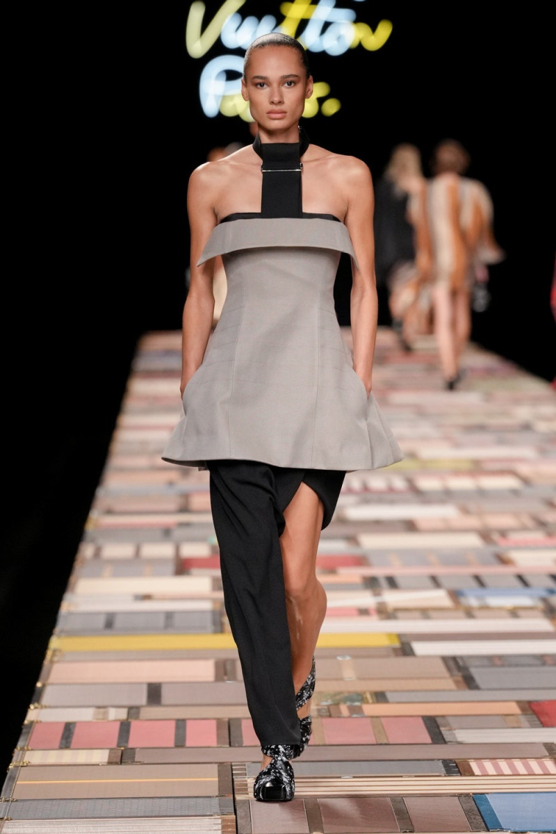 Louis Vuitton fashion show for Spring/Summer 2025