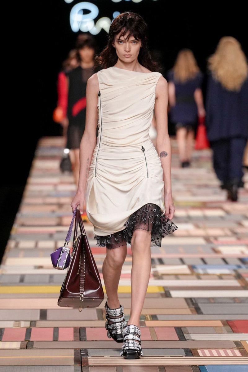 Louis Vuitton fashion show for Spring/Summer 2025