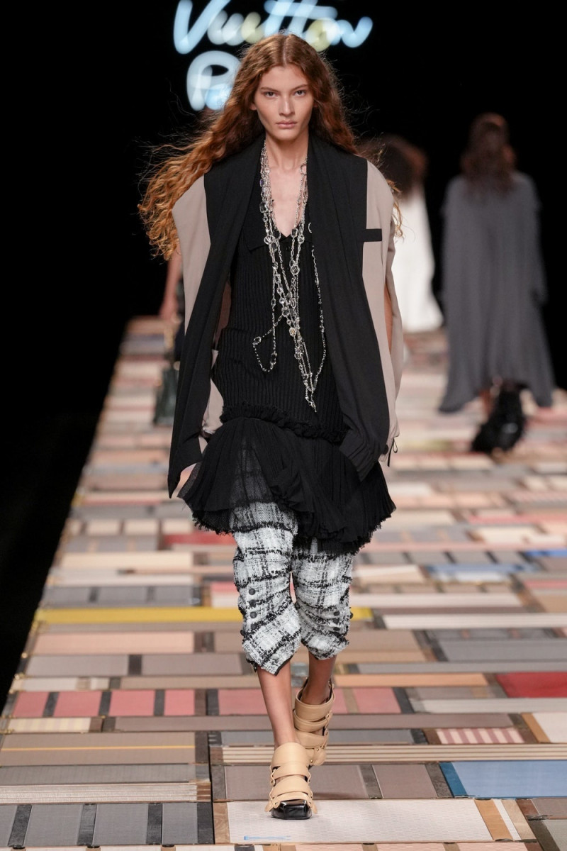 Louis Vuitton fashion show for Spring/Summer 2025