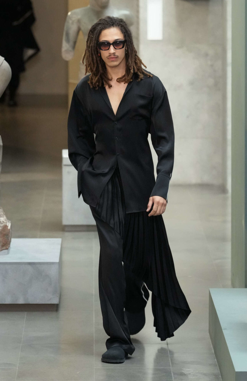 Peter Do fashion show for Spring/Summer 2025