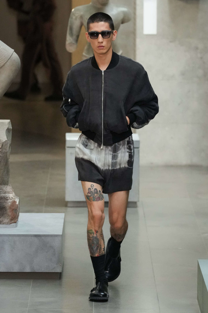 Peter Do fashion show for Spring/Summer 2025