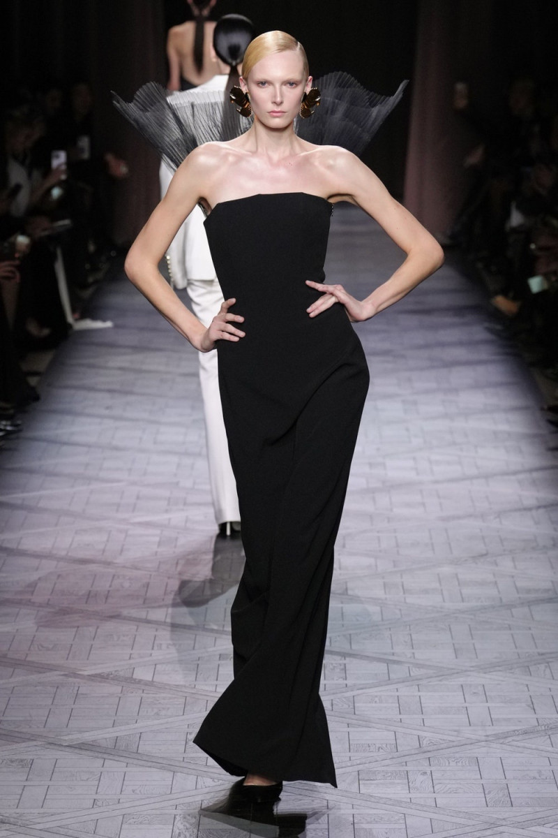 Nina Ricci fashion show for Spring/Summer 2025