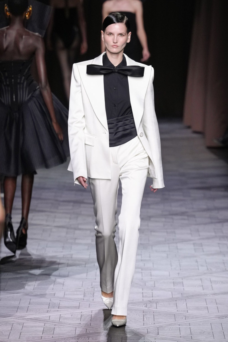 Nina Ricci fashion show for Spring/Summer 2025