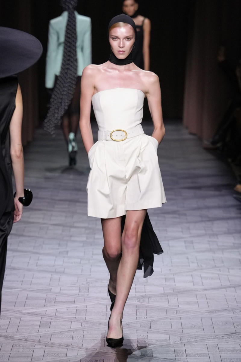 Nina Ricci fashion show for Spring/Summer 2025
