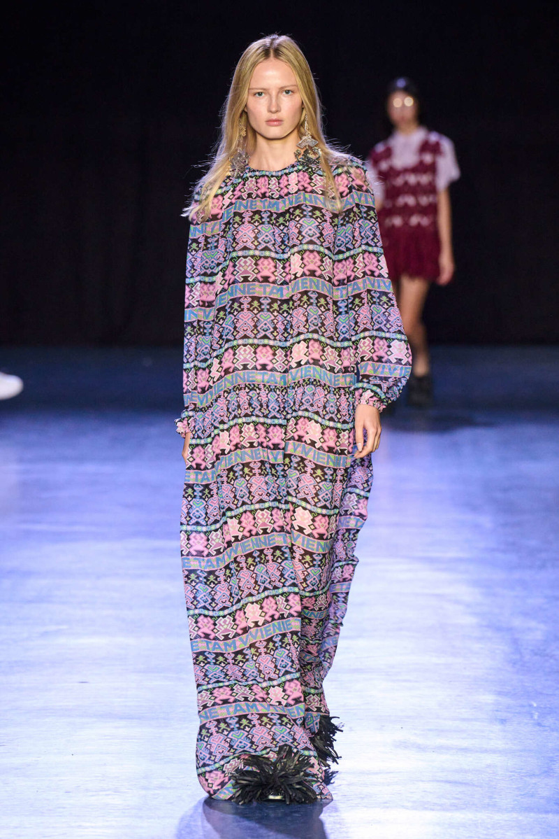 Vivienne Tam fashion show for Spring/Summer 2025