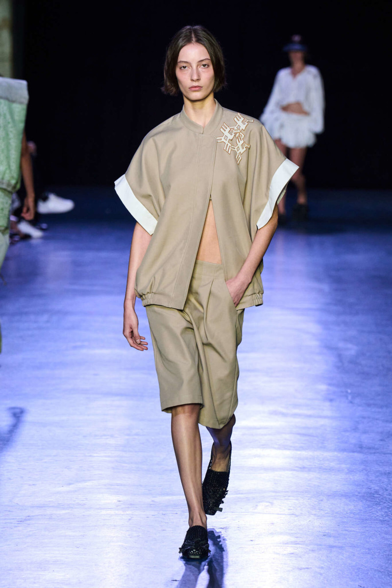 Vivienne Tam fashion show for Spring/Summer 2025